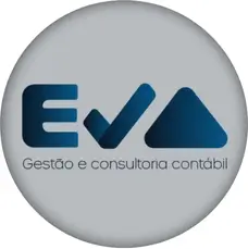 Nayara Falcoski Comercial